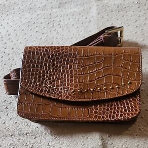 Croc-Embossed Brown Leather Crossbody Belt Bag